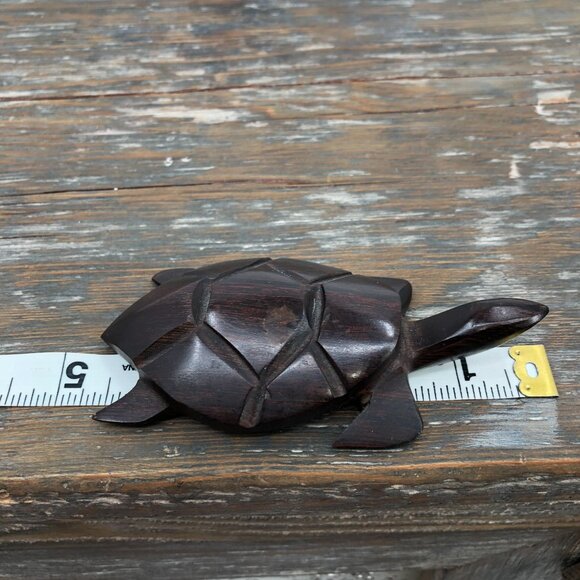 Vintage Hand Carved Ironwood Wood Sea Turtle Figurine Mid-Century Modern - Picture 9 of 9